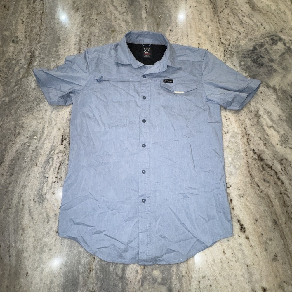 Wrangler ATG Performance Utility Mens Blue Hiking Outdoors Pocket Shirt Sz Small - Picture 1 of 8